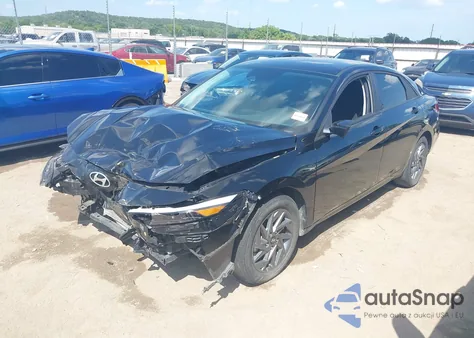 2024 Hyundai Elantra Sel z USA, uszkodzony, nr VIN KMHLM4DG6RU682609